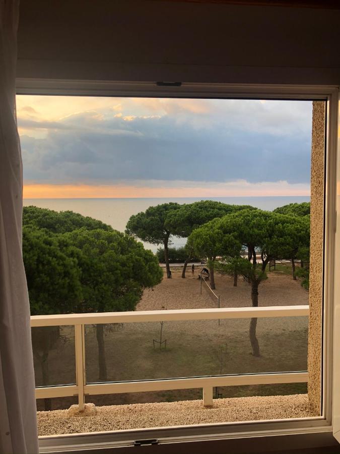Apartment Direkt Am Strand Blanes Exteriör bild