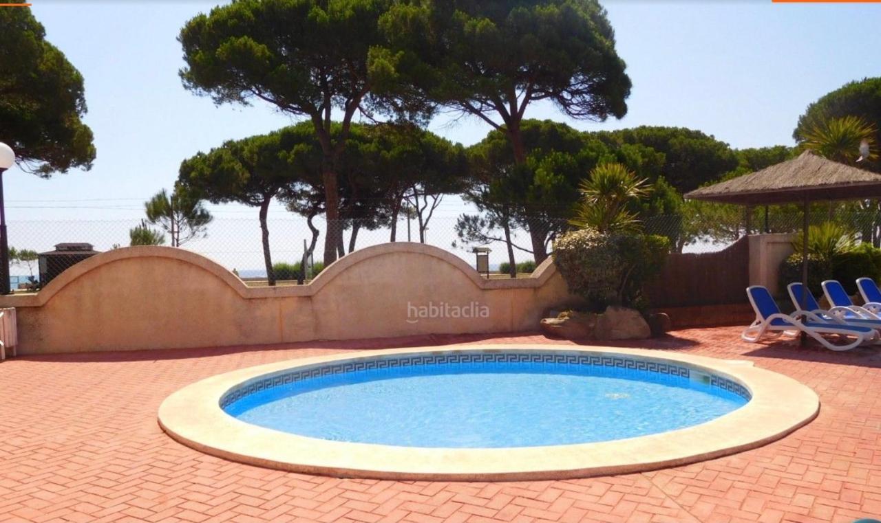 Apartment Direkt Am Strand Blanes Exteriör bild