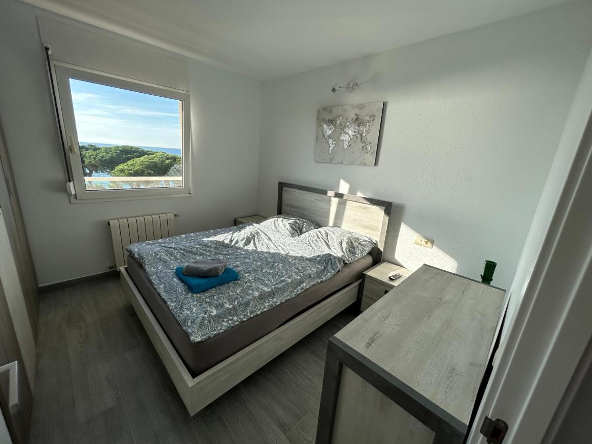 Apartment Direkt Am Strand Blanes Exteriör bild