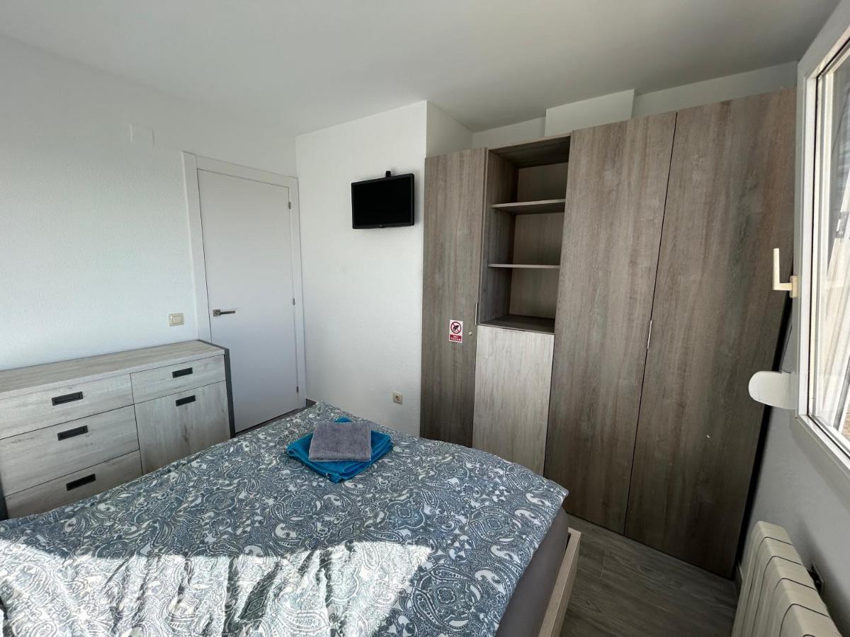 Apartment Direkt Am Strand Blanes Exteriör bild