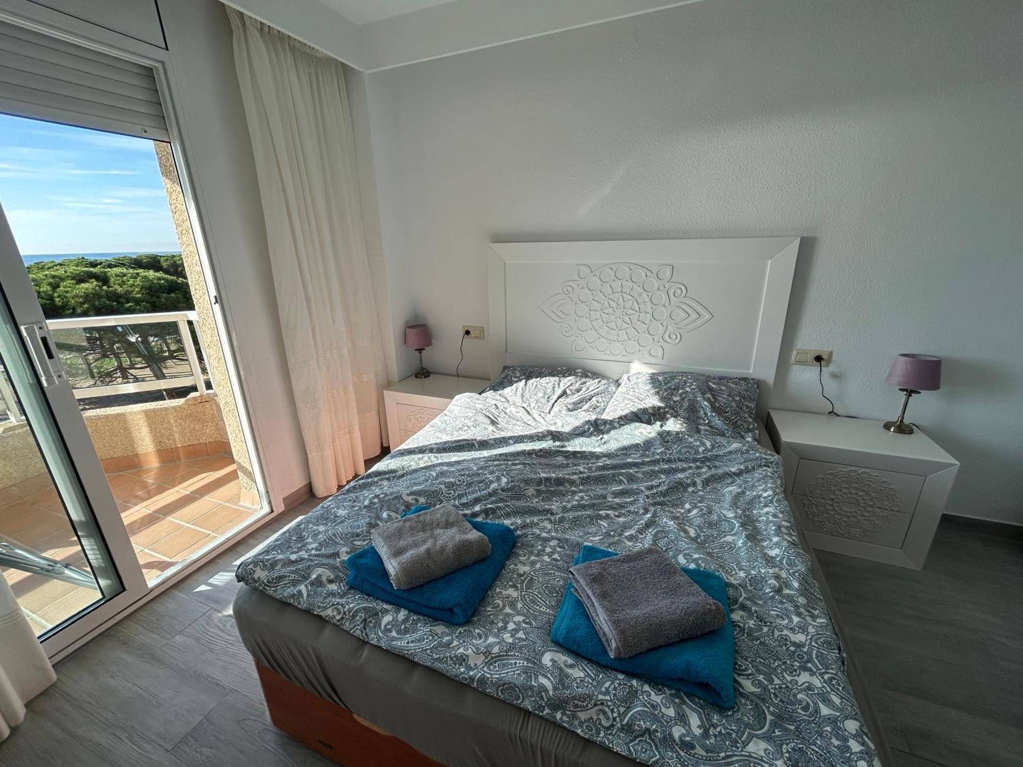 Apartment Direkt Am Strand Blanes Exteriör bild